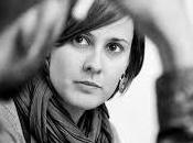 Solo para íntimos, siempre interesados, sustancial pero intrascendente