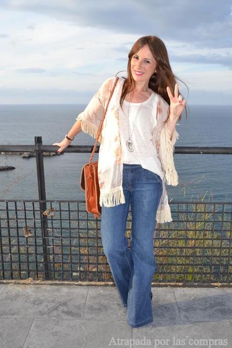 KIMONO DE FLECOS & PANTALÓN CAMPANA