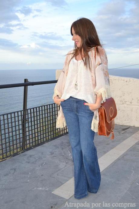 KIMONO DE FLECOS & PANTALÓN CAMPANA