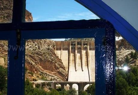 El río Cabriel y el embalse de Contreras, entre Cuenca y Valencia