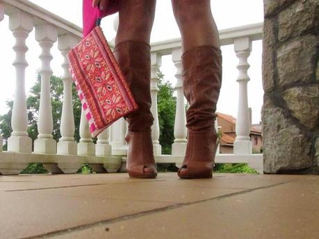 SUMMER BOOTS