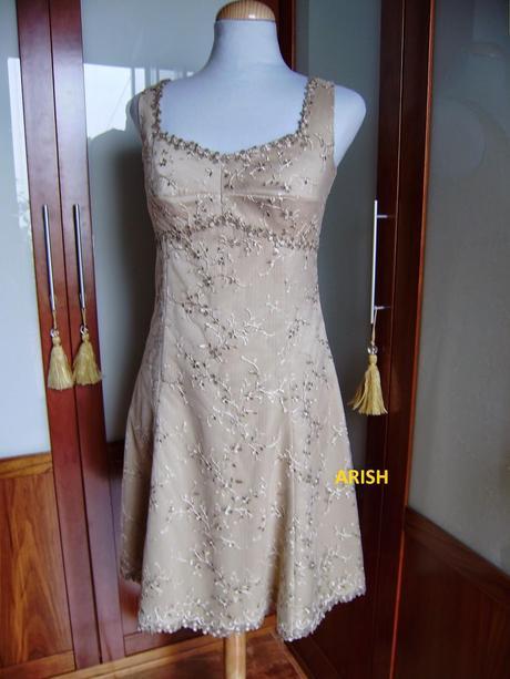 DE ENCAJE EN TONO NUDE