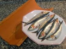 Sardinas asadas en teja, de Pepón Nieto en Canal Cocina