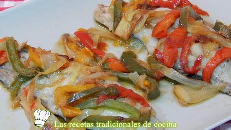 Caballa con verduras en papillote