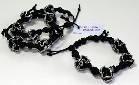 Pulsera con bolitas nespresso Pulsera con bolitas nespresso