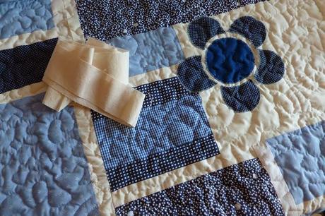 Manta patchwork con motivos para principiantes Manta patchwork con motivos para principiantes