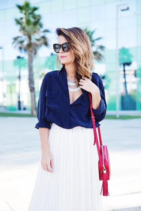 Mango_080_Barcelona-Midi_Skirt-Blue-Gucci-Snake_Sandals-Outfit-Street_Style-9