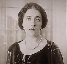 EL BESO,GUSTAV KLIMT, EN ,PASEO DE GRACIA, BARCELONA...1-07-2014...!!!