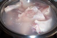 POLLO CON CUSCUS Y CEBOLLA CARAMELIZADA ó POLLO A LA MORUNA