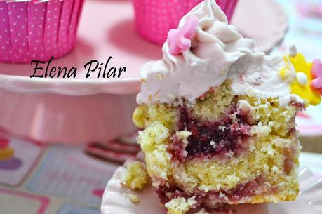 Cupcakes de mermelada de frambuesa