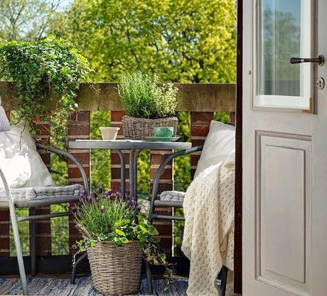 Otros Balcones Rusticos  /  Rustic Style Balcony