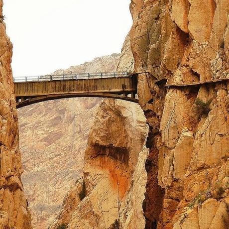 senderismo extremo en el caminito del rey