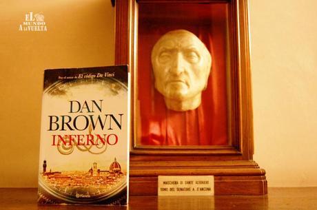 Inferno Dan Brown 18 Máscara di Dante. Inferno Dan Brown