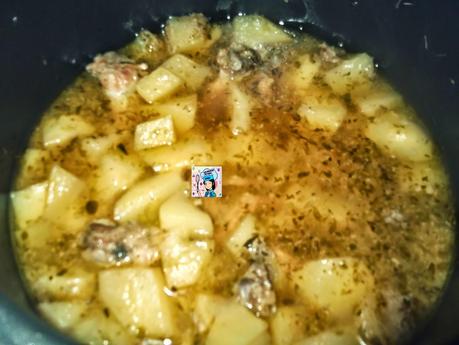 PATATAS CON COSTILLAS EN MI OLLA ERIKA