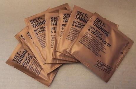 Nos bronceamos con las toallitas de COMODYNES