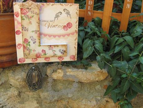 Nueva perchita.....y pinturas de tiza