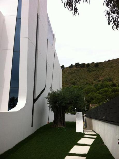 Avance fotográfico de la vivienda diseñada por A-cero en Barcelona