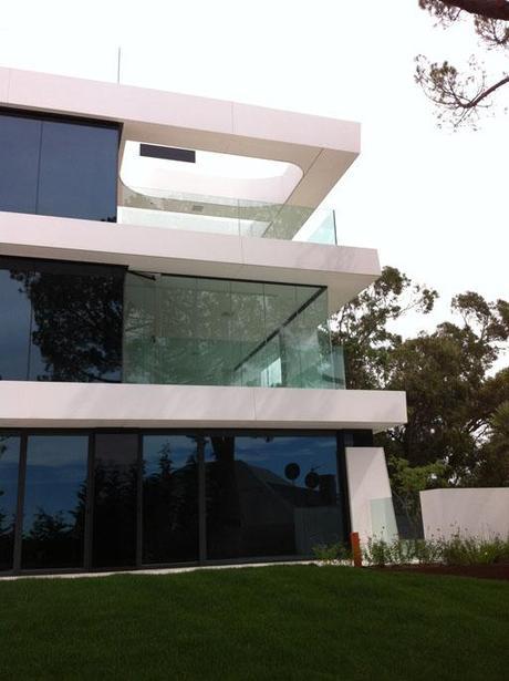 Avance fotográfico de la vivienda diseñada por A-cero en Barcelona