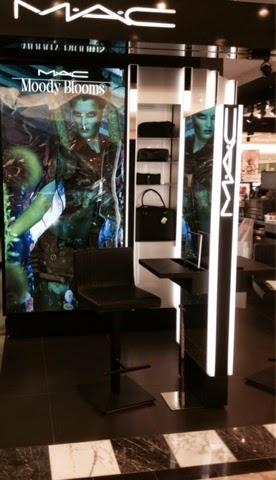 Moody Blooms de MAC