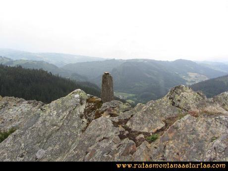 Ruta Hoces del Esva: Vista al valle de Navelgas