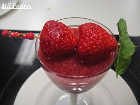 COMBINADO DE FRESAS Y SANDÍA