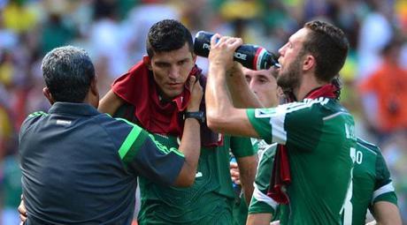 La Selección Mexicana disfrutando de un tiempo muerto en el Mundial Mundial ¿Son viables las nuevas tecnologías en el fútbol? tiempo muerto