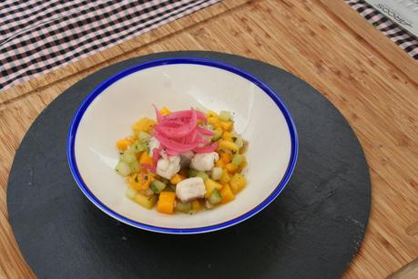 CEVICHE DE MERO CON MANGO, CEBOLLA MORADA Y CILANTRO