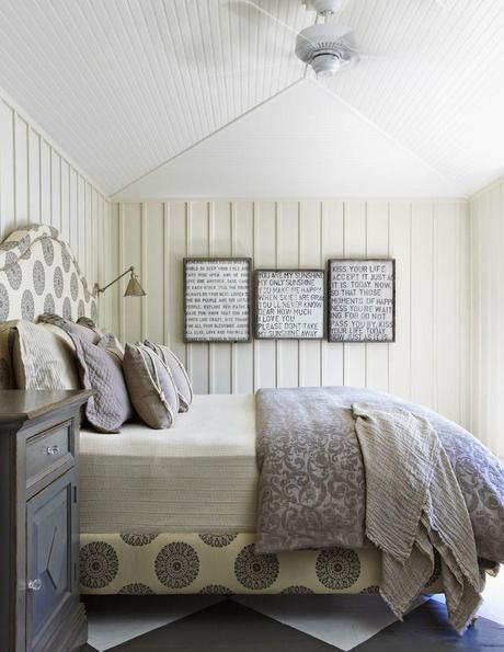 Cottage Rustico sobre Lago en Canada  /  Rustic Cottage in Front of Lake