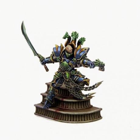 Hydra Knight ya a la venta