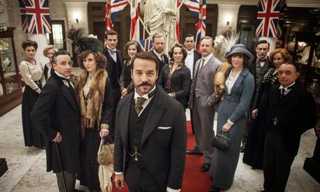 mr selfridge, tve, jeremy piven, zorro con gafas