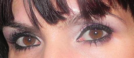 Fucsia para un blanco/negro (Look, manicura y outfit) Fucsia para un blanco/negro (Look, manicura y outfit)