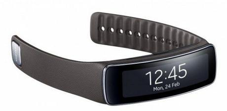 Microsoft lanzaria pulsera cuantificadora que trabaja con smartphones Android, iOS y WP galaxy-gear-fit-black