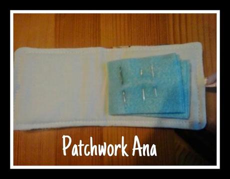 Libro guarda-agujas y regalo