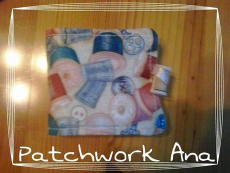 Libro guarda-agujas y regalo