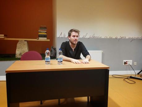 Javier Ruescas encandiló en LecturArte