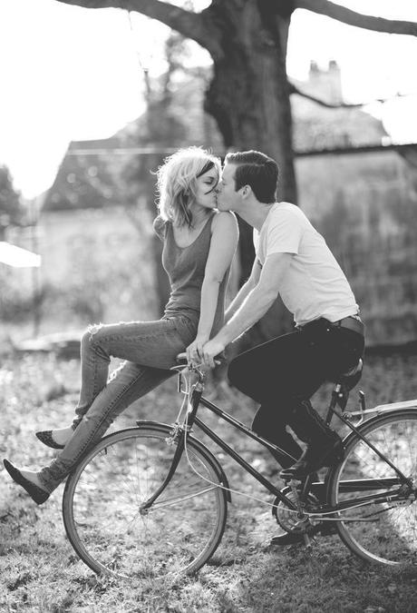 bicycle love | lovers | kiss | hitch a ride | dink | black & white photography | romance | young love