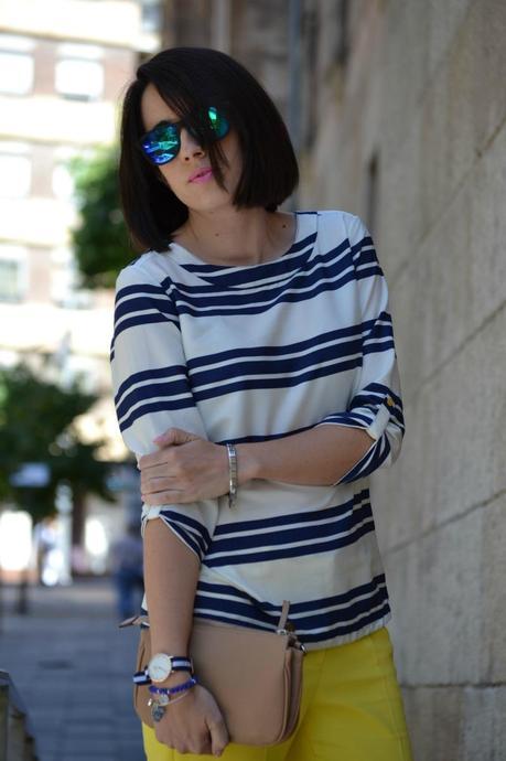 AMARILLO, DORADO, RAYAS....