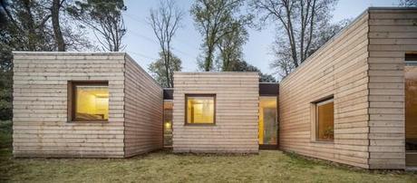 Más madera: casa modular y sostenible de Alventosa Morell Arquitectes. 12 casa GG