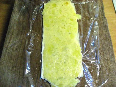 RULO DE PATATA RELLENO, CON CEREZAS