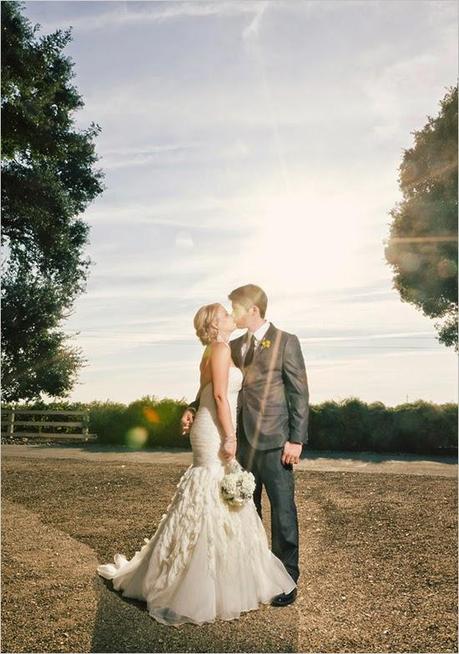 Decora tu boda en AZUL NOCHE Y AMARILLO