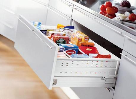 cajones-blum-en-la-cocina