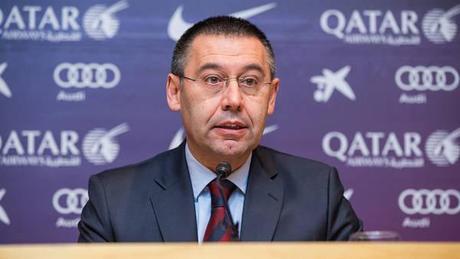 Fuente: http://www.clarin.com/deportes/Josep-Bartomeu_CLAIMA20140702_0157_27.jpg Josep-Bartomeu_CLAIMA20140702_0157_27 Josep-Bartomeu_CLAIMA20140702_0157_27 Josep Maria Bartomeu durante la rueda de prensa de ayer Josep Maria Bartomeu Esto ya no es lo que era Josep Bartomeu CLAIMA20140702 0157 27