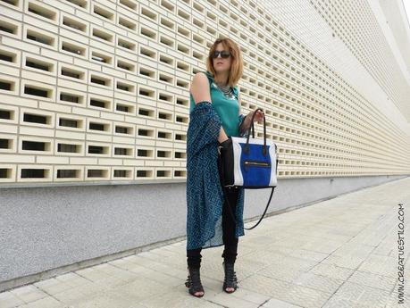 Kimono azul y bolso de Lusstra (8)