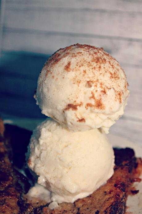 HELADO DE ARROZ CON LECHE Y TORRIJAS