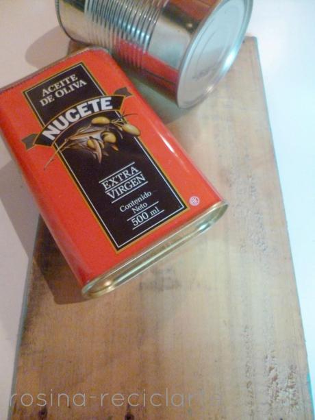 Organizador con latas