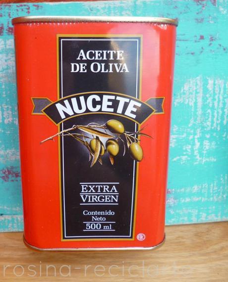 Organizador con latas