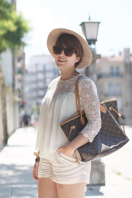 WHITE CROCHET IMG_5021