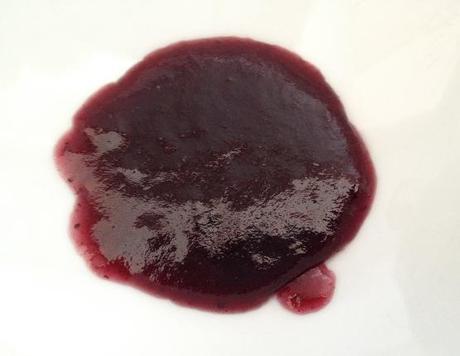 Tartitas de queso (semiesferas) tarta de queso deconstruida semiesferas de queso recetas delikatissen receta con moldes de silicona postres sofisticados postres de tarta de queso postres de restaurante moldes lekue crujiente de frambuesa 