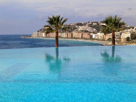 Ruta por la costa Granaina, corriendo por Almuñecar.