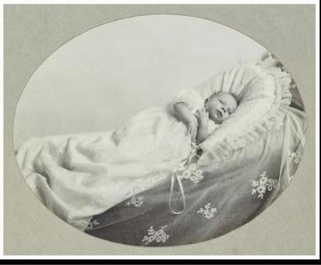 Queridas!! Su majestad la Reina de Inglaterra